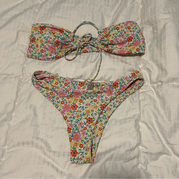 Floral Strapless Bikini - Picture 1 of 4